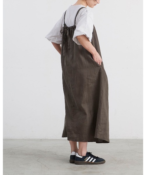 HEAVENLY(ヘブンリー)の「【 HEAVENLY / ヘブンリー 】 9x9 Heavy Linen Tuck Jumperskirt / 9×9 ヘビーリネン タック ジャンパースカート 2637032 DLI(ワンピース・レディース・チャコール/ブラック・FREE)」の8枚目の写真
