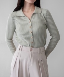 【on:nue】ゴールド釦キーネックポロリブニット /26-27 AW COLLECTION