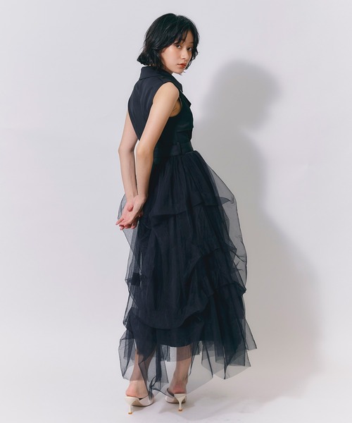 REDYAZEL(レディアゼル)の「トレンチライクチュールドッキングティアードロングワンピース(ワンピース・レディース・ブラック/ベージュ/ブラウン・FREE)」の18枚目の写真