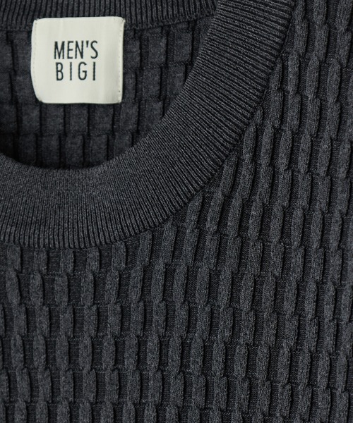 MEN'S BIGI（メンズビギ）の「ブリスタージャカード 変形ケーブルモックネックロングTEE（Tシャツ/カットソー・メンズ・チャコールグレー/オフホワイト/ネイビー・02/01/04/03）」の18枚目の写真
