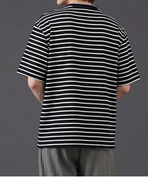 revertical(リバーティカル)の「ボーダー ヘンリーネック 半袖Tシャツ(Tシャツ/カットソー・メンズ・グレー/ベージュ/ブラック・MEDIUM/LARGE)」の5枚目の写真