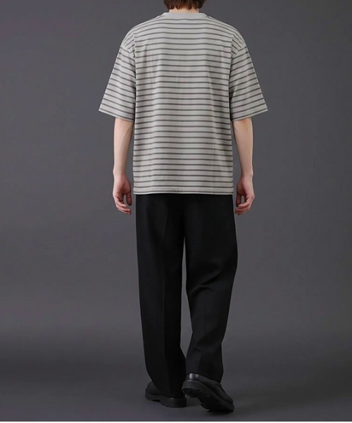 revertical(リバーティカル)の「ボーダー ヘンリーネック 半袖Tシャツ(Tシャツ/カットソー・メンズ・グレー/ベージュ/ブラック・MEDIUM/LARGE)」の11枚目の写真