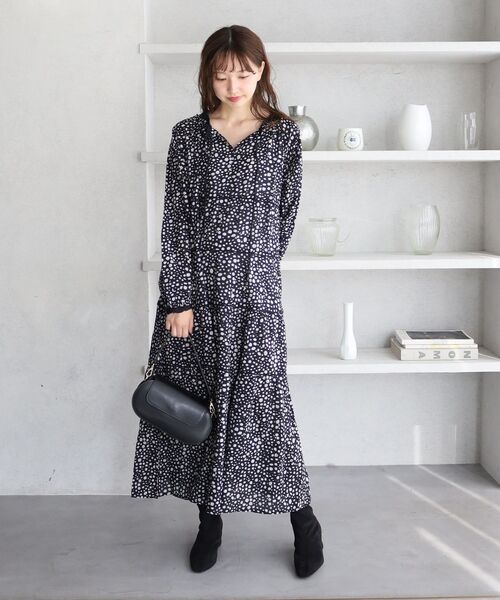 le.coeur blanc(ルクールブラン)の「Fanaka別注ランダムドットワンピース(ワンピース・レディース・ブラウン系その他2/ブラック系その他・38)」の15枚目の写真