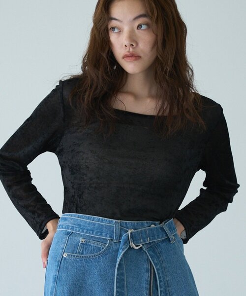 COLONY 2139(コロニートゥーワンスリーナイン)の「フロッキーメッシュ2WAYスクエアプルオーバー(Tシャツ/カットソー・レディース・ブラウン/チャコールグレー/ブラック/グレイッシュベージュ/アイボリー・FREE)」の13枚目の写真