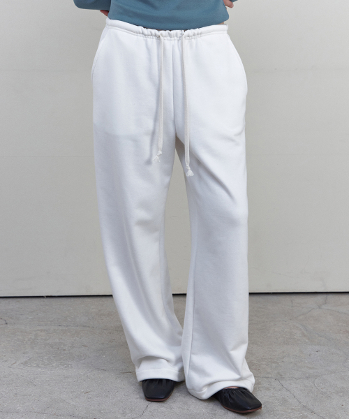 WEDNESDAYOASISFORWOMEN(ウェンズデー オアシス フォー ウーマン)の「レイジ ストリング ワイドスウェットパンツ_WHITE(WB6PT31)(スウェットパンツ・レディース・ホワイト・FREE)」の2枚目の写真