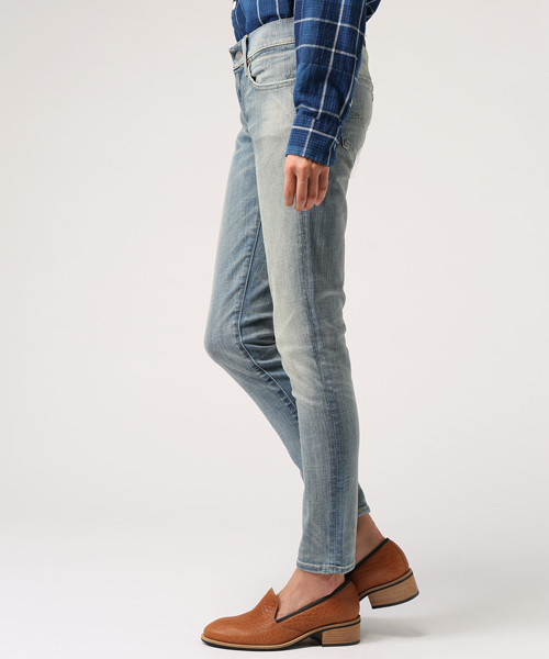 POLO RALPH LAUREN（ポロ ラルフ ローレン）の「Tompkins クロップド スキニー ジーンズ（デニムパンツ・レディース・ライトブルー・29/31/30/26/27/32/25/28/24）」の2枚目の写真