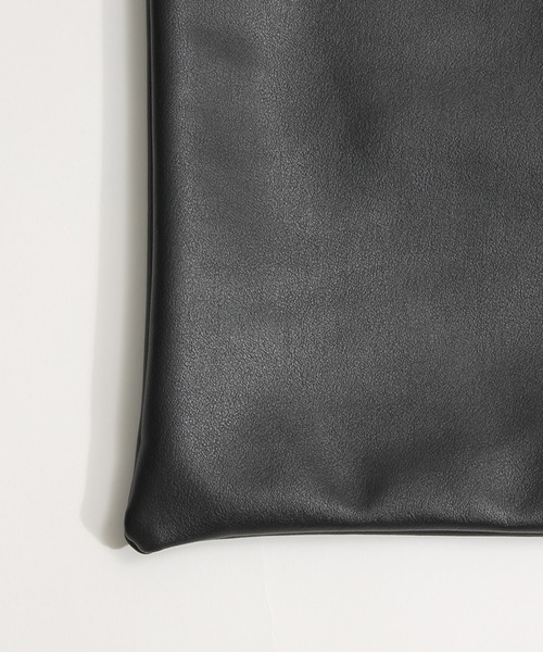 WEGO（ウィゴー）の「WEGO/フェイクレザーフラットトートバッグ（トートバッグ・メンズ・ネイビー/ブラック/ホワイト/ブラウン・FREE）」の10枚目の写真