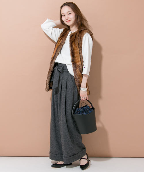 Champion（チャンピオン）の「Champion×URBAN RESEARCH　ボートネックスエット（スウェット・レディース・ブラック/オフホワイト/ライトグレー・MEDIUM）」の14枚目の写真