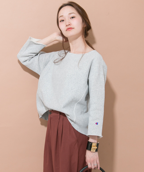 Champion（チャンピオン）の「Champion×URBAN RESEARCH　ボートネックスエット（スウェット・レディース・ブラック/オフホワイト/ライトグレー・MEDIUM）」の20枚目の写真