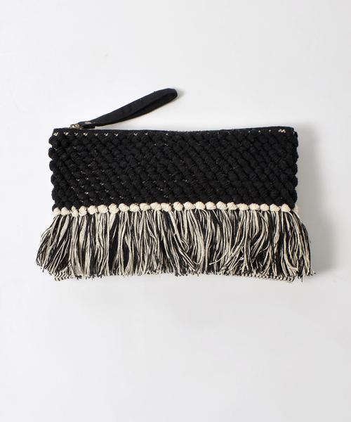 SHIPS(シップス)の「フリンジクラッチ ◇(クラッチバッグ・レディース・キャメル/ブラック・ONE SIZE)」の14枚目の写真