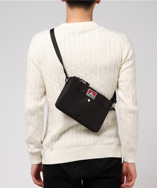 BEN DAVIS ORIGINALS(ベンデイビスオリジナルス)の「《BEN DAVIS》 MULTI TRAVEL SHOULDER BAG/ベンデイビス マルチトラベルショルダーバッグ(ショルダーバッグ・メンズ・ブラック/ブルー系その他・FREE)」の11枚目の写真