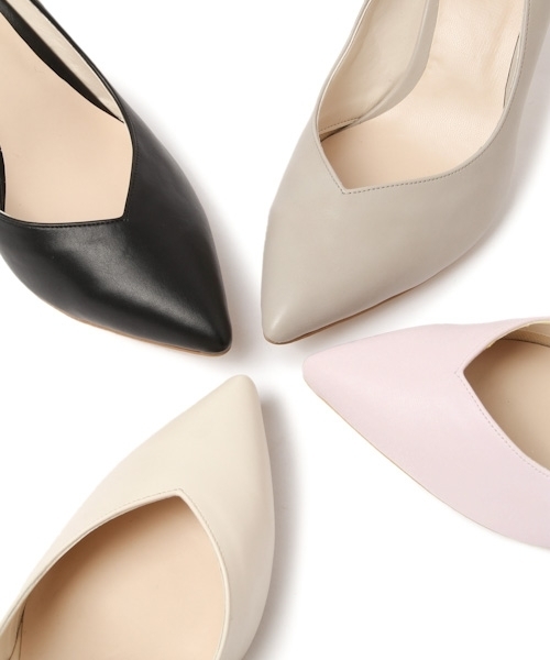 Andemiu（アンデミュウ）の「Ｖラインベーシックパンプス780419（パンプス・レディース・ブラック/ベージュ/グレー/ラベンダー・LARGE/MEDIUM/SMALL/X-LARGE）」の7枚目の写真