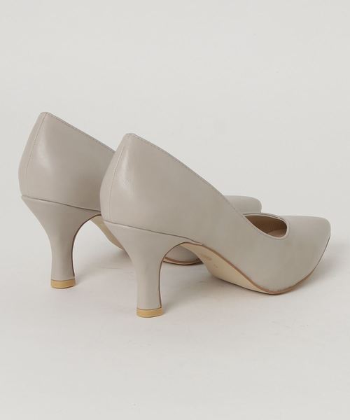 Andemiu（アンデミュウ）の「Ｖラインベーシックパンプス780419（パンプス・レディース・ブラック/ベージュ/グレー/ラベンダー・LARGE/MEDIUM/SMALL/X-LARGE）」の6枚目の写真