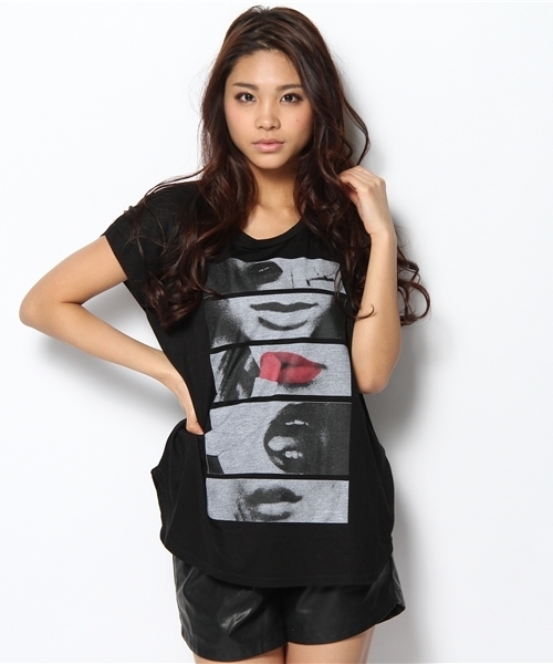 LOVE BOAT(ラブ・ボート)の「FIVE LIP Tシャツ(Tシャツ/カットソー・レディース・ホワイト系/ブラック系・FREE)」の2枚目の写真