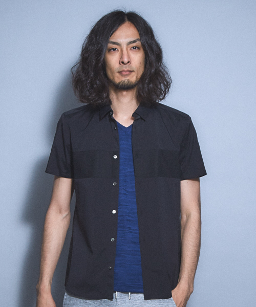 5351 POUR LES HOMMES（ゴーサンゴーイチプールオム）の「コンビネーション半袖シャツ（シャツ/ブラウス・メンズ・ホワイト/ネイビー/ブラック・44/46/48）」の3枚目の写真