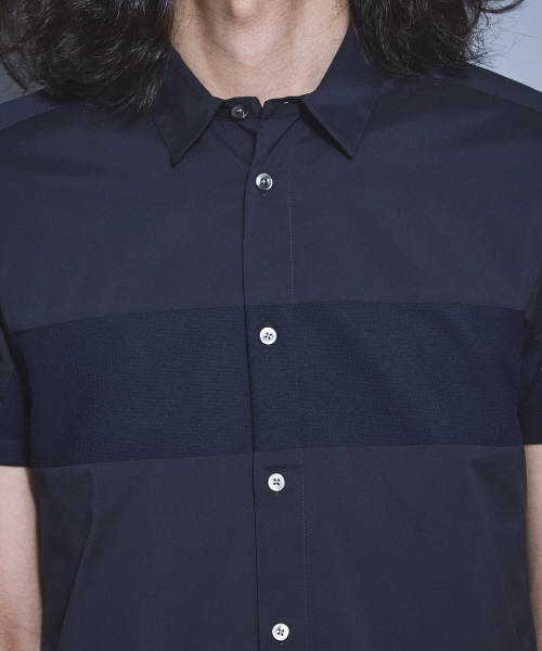 5351 POUR LES HOMMES（ゴーサンゴーイチプールオム）の「コンビネーション半袖シャツ（シャツ/ブラウス・メンズ・ホワイト/ネイビー/ブラック・44/46/48）」の14枚目の写真