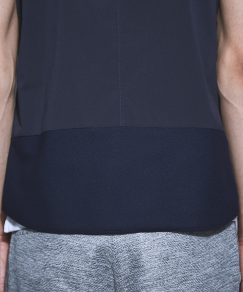 5351 POUR LES HOMMES（ゴーサンゴーイチプールオム）の「コンビネーション半袖シャツ（シャツ/ブラウス・メンズ・ホワイト/ネイビー/ブラック・44/46/48）」の15枚目の写真