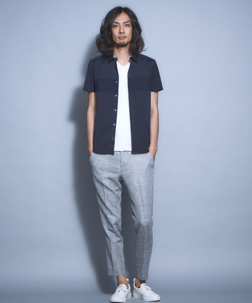 5351 POUR LES HOMMES（ゴーサンゴーイチプールオム）の「コンビネーション半袖シャツ（シャツ/ブラウス・メンズ・ホワイト/ネイビー/ブラック・44/46/48）」の16枚目の写真