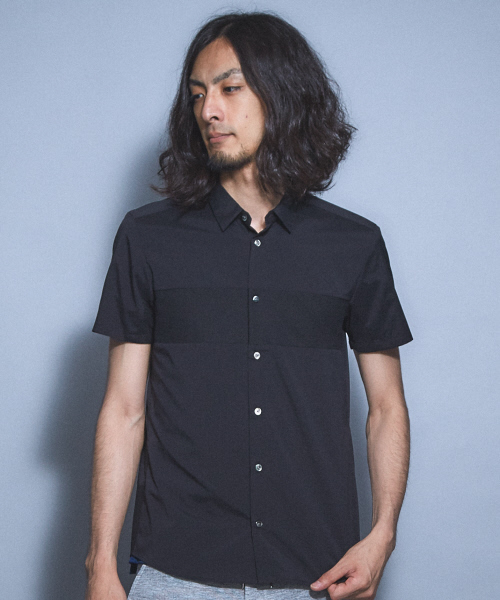 5351 POUR LES HOMMES（ゴーサンゴーイチプールオム）の「コンビネーション半袖シャツ（シャツ/ブラウス・メンズ・ホワイト/ネイビー/ブラック・44/46/48）」の17枚目の写真