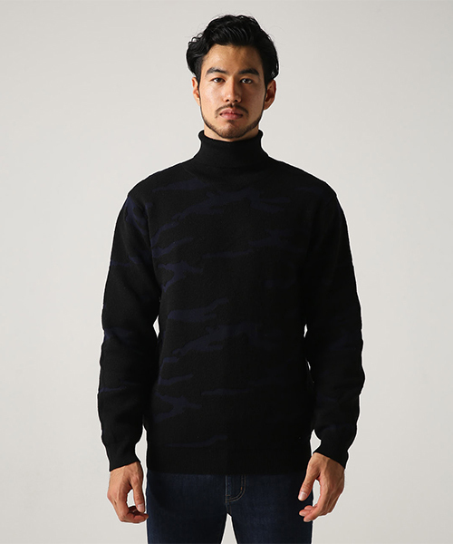 AZUL by moussy（アズールバイマウジー）の「ジャガードカモタートルネックプルオーバー（ニット/セーター・メンズ・ホワイト/ブラック/ボルドー・SMALL/MEDIUM/LARGE/X-LARGE/X-SMALL）」の7枚目の写真