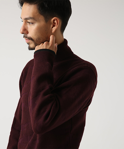 AZUL by moussy（アズールバイマウジー）の「ジャガードカモタートルネックプルオーバー（ニット/セーター・メンズ・ホワイト/ブラック/ボルドー・SMALL/MEDIUM/LARGE/X-LARGE/X-SMALL）」の12枚目の写真