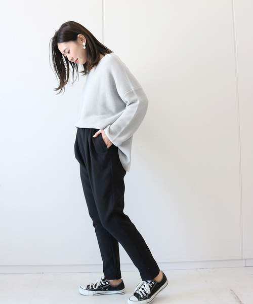 AMERICAN HOLIC(アメリカンホリック)の「Newタックテーパードパンツ(その他パンツ・レディース・ブラック/ブルー/グリーン/ベージュ系その他・S/M/L)」の8枚目の写真