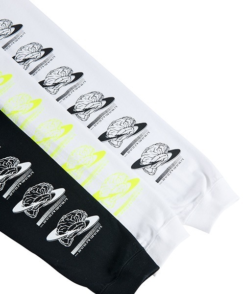 Sync.(スィンク)の「Sync.【KOSUKE KAWAMURA】LONG SLEEVE TEE "SPAM"(パーカー・メンズ・ホワイト/ブラック/ホワイト×イエロー・MEDIUM/LARGE/X-LARGE/XX-LARGE/SMALL)」の4枚目の写真