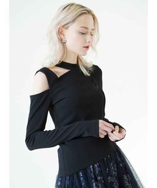 MIELI INVARIANT（ミエリインヴァリアント）の「カッティングスロープトップス（ニット/セーター・レディース・ホワイト/ブラック・FREE）」の9枚目の写真