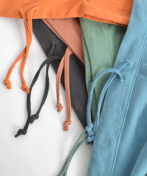 REMI RELIEF（レミレリーフ）の「REMI RELIEF/レミレリーフ SP裏毛アウトドアクルー(無地)（スウェット・メンズ・ブラック/ピンク/オレンジ/ブルー/グリーン/カーキ/オフホワイト/ブラウン/マスタード/ダークパープル/チェリーピンク・S/M/L/XL）」の19枚目の写真