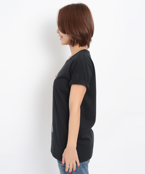 X-girl(エックスガール)の「SUMMER GIRL MENS S/S TEE(Tシャツ/カットソー・レディース・ホワイト/ブラック・LARGE/MEDIUM)」の4枚目の写真