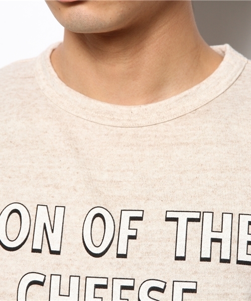 Free Peddler Market（フリーペドラーマーケット）の「【SON OF THE CHEESE】THE TEE（Tシャツ/カットソー・メンズ・グレー/ベージュ/ブルー・LARGE/SMALL/MEDIUM）」の5枚目の写真