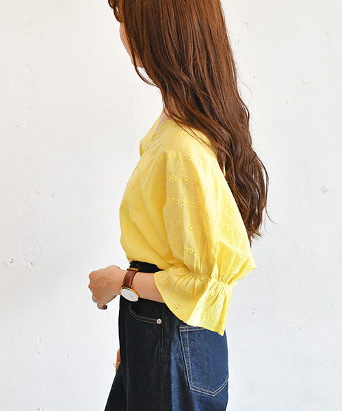 PairPair（ペアペア）の「スカラップコットンレースブラウス（シャツ/ブラウス・レディース・ブラック/オフホワイト/イエロー・FREE）」の14枚目の写真