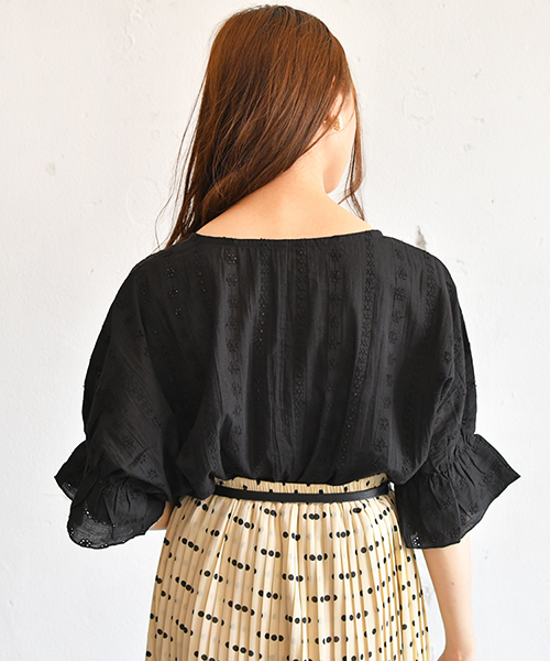 PairPair（ペアペア）の「スカラップコットンレースブラウス（シャツ/ブラウス・レディース・ブラック/オフホワイト/イエロー・FREE）」の21枚目の写真