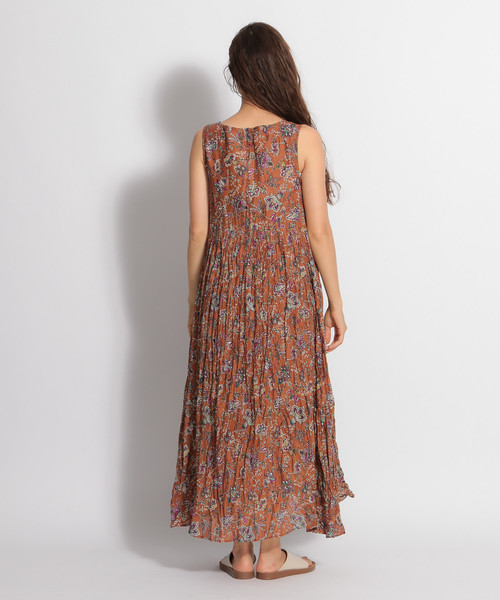 niko and...(ニコアンド)の「インド柄クリンクルノースリーブワンピース(ワンピース・レディース・ネイビー/グリーン/キャメル・FREE)」の9枚目の写真