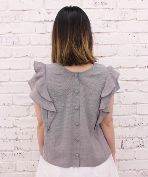 mystic（ミスティック）の「肩フリルパフスリーブプルオーバー（シャツ/ブラウス・レディース・オフホワイト/ブラック/ベージュ/グリーン/ピンク・ﾌﾘ-）」の7枚目の写真