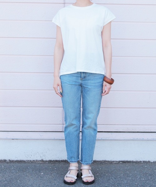 reca(レカ)の「綿100%!フレンチスリーブシンプルカットソー(Tシャツ/カットソー・レディース・ブラック/ベージュ/オフホワイト/カーキ/モカ/グレイッシュベージュ/チャコール/テラコッタ/グリーン/ライトグリーン/ピンク/グレー系その他・M)」の19枚目の写真