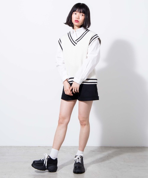 WEGO（ウィゴー）の「WEGO/【XS～Lサイズ】デイリーハイウエストショーツ（デニムパンツ・レディース・ブラック/インディゴブルー/ライトインディゴブルー・SMALL/MEDIUM/LARGE/X-SMALL）」の10枚目の写真