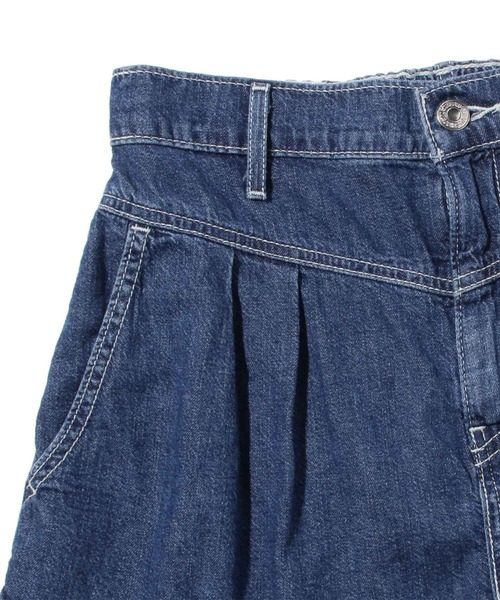 Levi's(リーバイス)の「COOL BALLOON SHORT COOL MID STONE PLEATED SHORT(デニムパンツ・レディース・インディゴブルー・25inch/24inch/26inch/27inch/28inch)」の6枚目の写真