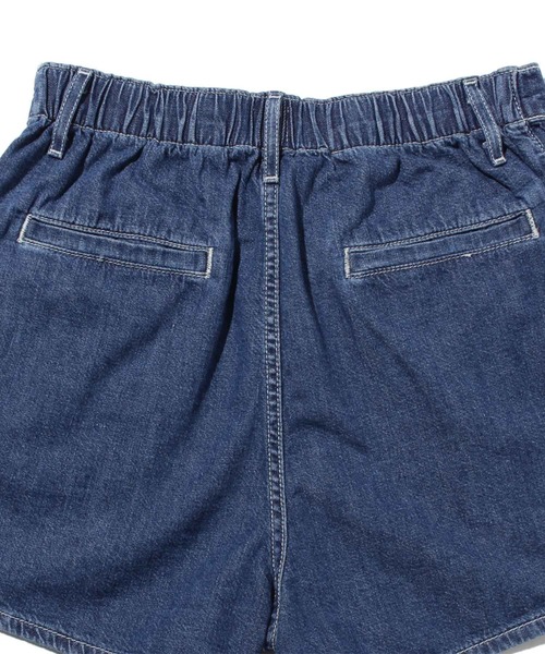 Levi's(リーバイス)の「COOL BALLOON SHORT COOL MID STONE PLEATED SHORT(デニムパンツ・レディース・インディゴブルー・25inch/24inch/26inch/27inch/28inch)」の8枚目の写真
