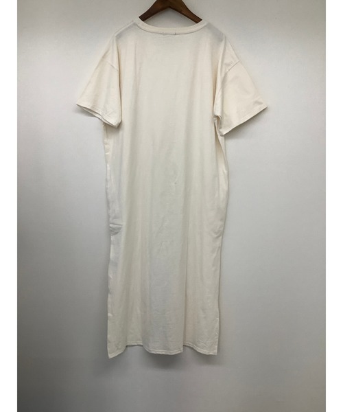 ulu（ウル）の「Sideslit Tshirt onepiece（ワンピース・レディース・ホワイト/ブラック・FREE）」の13枚目の写真