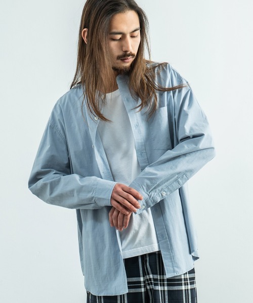 Rocky Monroe(ロッキーモンロー)の「ビッグシルエット バンドカラーシャツ(シャツ/ブラウス・メンズ・ホワイト/ベージュ/ブラウン/ブルー/グリーン/チャコール・M/L)」の2枚目の写真