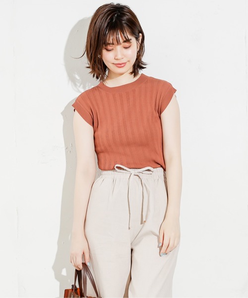 natural couture(ナチュラルクチュール)の「便利なシンプルワイドリブニット(ニット/セーター・レディース・ブラック/ブラウン/イエロー/オレンジ/ライトベージュ・FREE)」の5枚目の写真