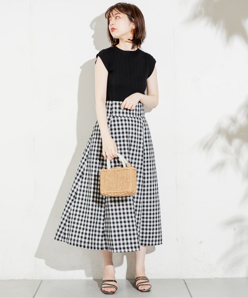 natural couture(ナチュラルクチュール)の「便利なシンプルワイドリブニット(ニット/セーター・レディース・ブラック/ブラウン/イエロー/オレンジ/ライトベージュ・FREE)」の6枚目の写真