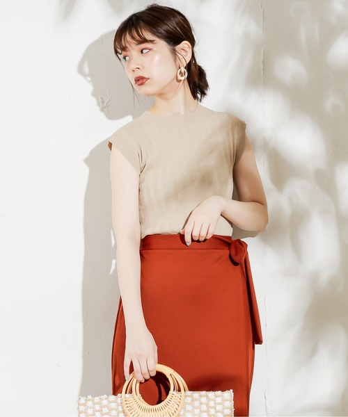 natural couture(ナチュラルクチュール)の「便利なシンプルワイドリブニット(ニット/セーター・レディース・ブラック/ブラウン/イエロー/オレンジ/ライトベージュ・FREE)」の14枚目の写真