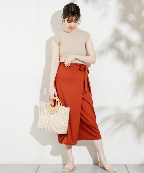 natural couture(ナチュラルクチュール)の「便利なシンプルワイドリブニット(ニット/セーター・レディース・ブラック/ブラウン/イエロー/オレンジ/ライトベージュ・FREE)」の12枚目の写真