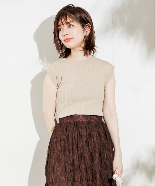 natural couture(ナチュラルクチュール)の「便利なシンプルワイドリブニット(ニット/セーター・レディース・ブラック/ブラウン/イエロー/オレンジ/ライトベージュ・FREE)」の16枚目の写真