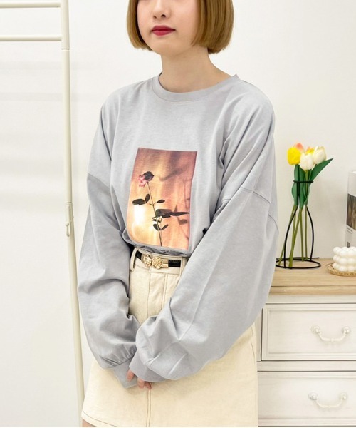 apres jour(アプレジュール)の「アソートビッグスリットロンT【ZOZOTOWN限定アイテム】(Tシャツ/カットソー・レディース・ミント/ブラック/ブラック系その他/ホワイト系その他3/ホワイト系その他/ライトピンク/オフホワイト/サックスブルー/アイボリー/ホワイト系その他2・X-LARGE/フリー)」の9枚目の写真