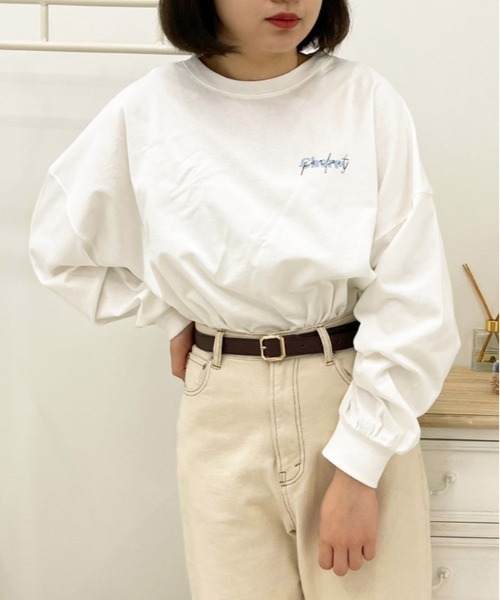 apres jour(アプレジュール)の「アソートビッグスリットロンT【ZOZOTOWN限定アイテム】(Tシャツ/カットソー・レディース・ミント/ブラック/ブラック系その他/ホワイト系その他3/ホワイト系その他/ライトピンク/オフホワイト/サックスブルー/アイボリー/ホワイト系その他2・X-LARGE/フリー)」の11枚目の写真