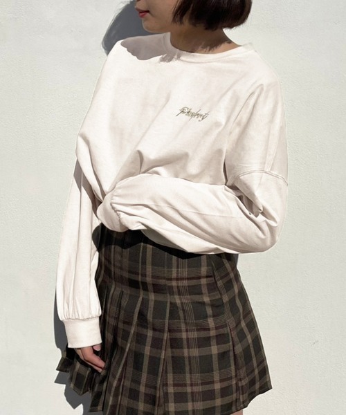 apres jour(アプレジュール)の「アソートビッグスリットロンT【ZOZOTOWN限定アイテム】(Tシャツ/カットソー・レディース・ミント/ブラック/ブラック系その他/ホワイト系その他3/ホワイト系その他/ライトピンク/オフホワイト/サックスブルー/アイボリー/ホワイト系その他2・X-LARGE/フリー)」の16枚目の写真