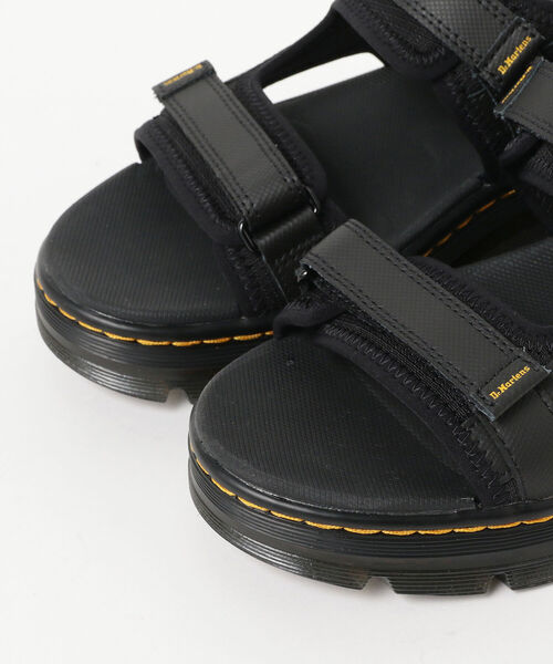 Dr. Martens（ドクターマーチン）の「Dr.Martens / Forster（サンダル・メンズ・ブラック・8inch/7inch/9inch/6inch/10inch）」の2枚目の写真